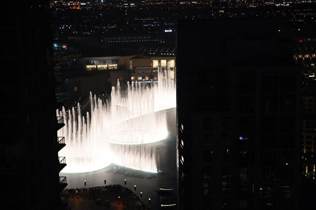 Downtown Apartments With Fountain And Burj Khalifa View Dubai Eksteriør billede